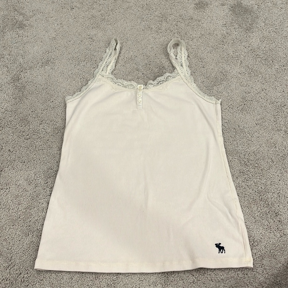 Abercrombie & Fitch Lace-Trim Icon Cami in Cream - Size XL